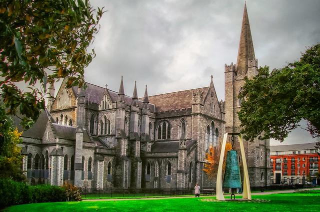 K. Mitch Hodge / Unsplash Собор Святого Патрика